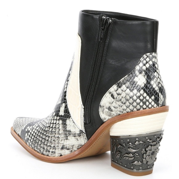 Gianni Bini Women's Black and White Leather Snakeskin Bootie - Picture 2 of 6